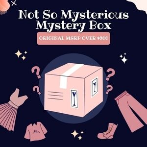 Mystery Box Not So Mysterious Five Piece Athletic Set in Women's Size Small